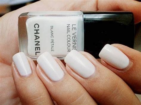 chanel smalto bianco|CHANEL .